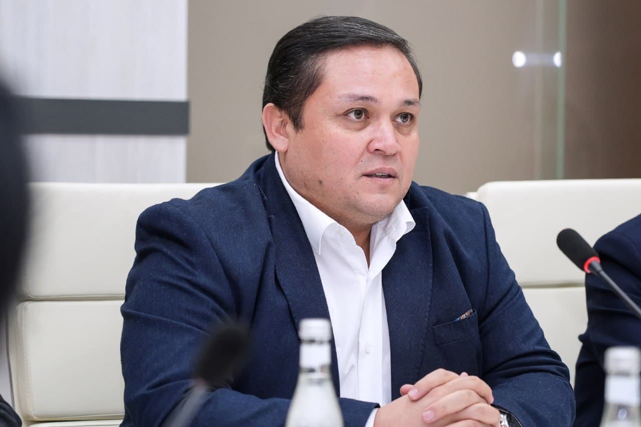 Oila va xotin-qizlar qo‘mitasi hamda Bolalar kontentini rivojlantirish markazi o‘rtasida uchrashuv boʻlib oʻtdi - 4