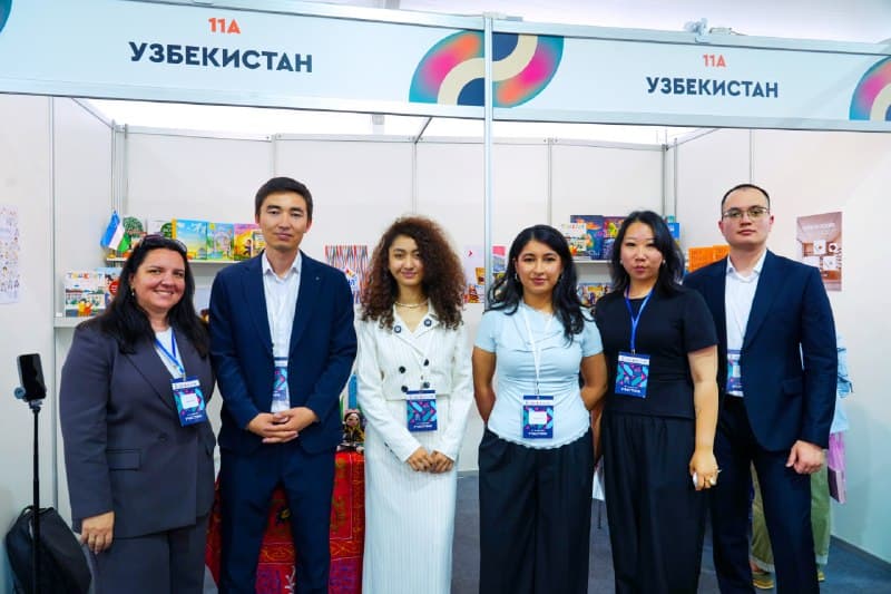 Markaz XXI Sankt-Peterburg xalqaro kitob salonida ishtirok etdi - 6