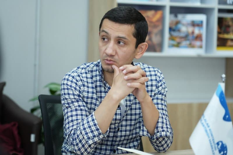 O‘zbekiston Respublikasi san’at arbobi, taniqli kinorejissyor va kinodramaturg Yusuf Roziqovning ssenariy yozish laboratoriyasida mashg‘ulotlar davom etmoqda. - 10