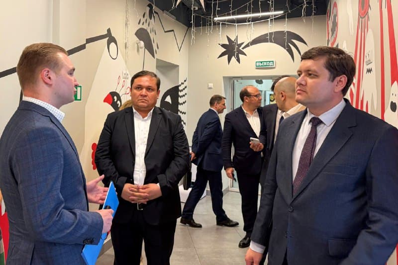 “Yeralash”, “Ayoz bobo”, “Alovuddinning sehrli chirog‘i”, “Mio, bolaginam Mio”, “Binafsharang shar”… - 2