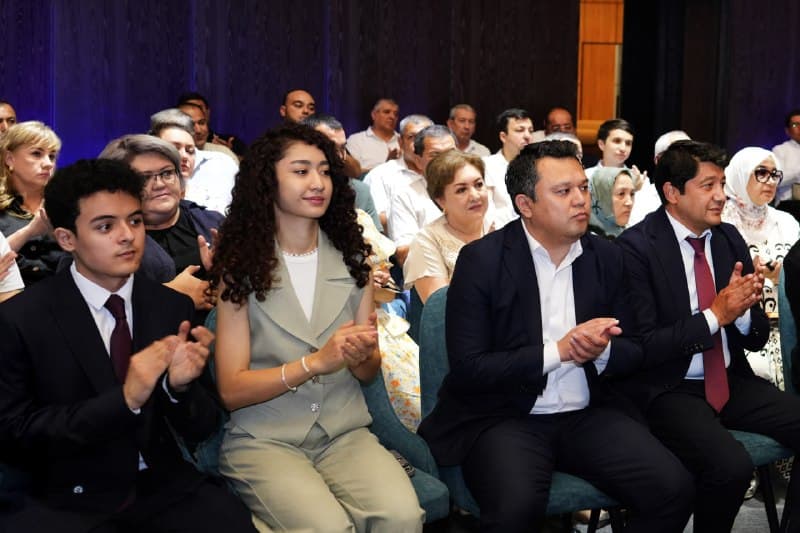 Kinematografiya agentligiga direktor etib tayinlangan Jahongir Ahmedov bugundan oʻz faoliyatini boshladi - 8